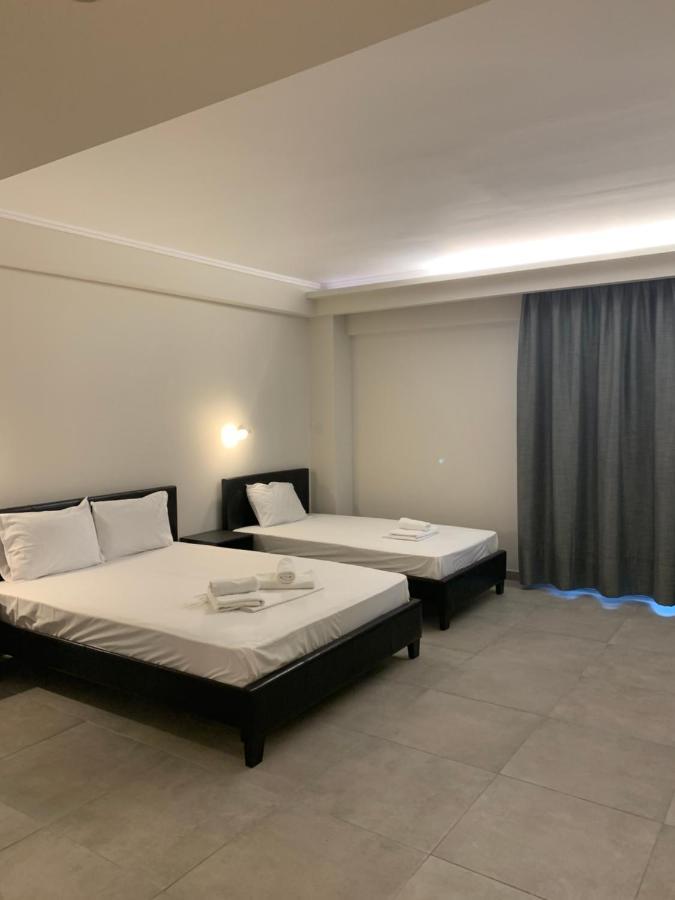 Hotel Banbus Loutra Edipsou  Exterior photo