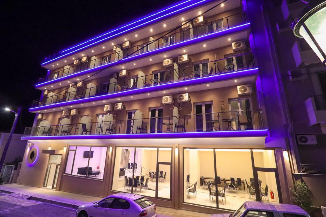Hotel Banbus Loutra Edipsou  Exterior photo